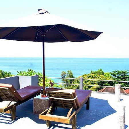 Titi Sedana Homestay อาเม็ด ภายนอก รูปภาพ