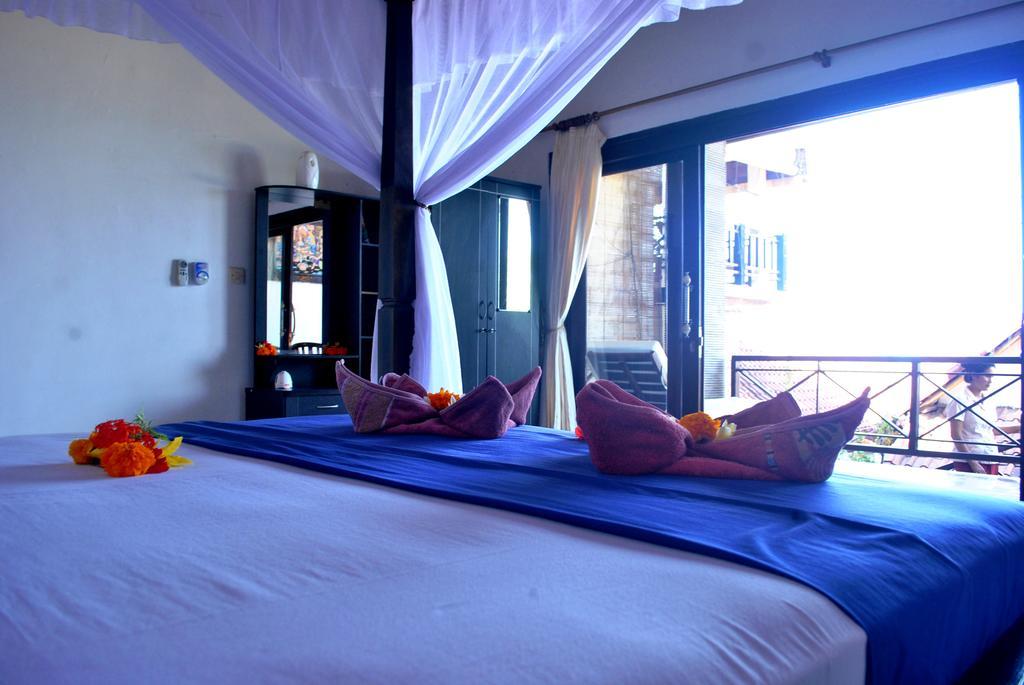Titi Sedana Homestay อาเม็ด ภายนอก รูปภาพ