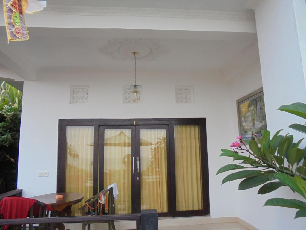 Titi Sedana Homestay อาเม็ด ภายนอก รูปภาพ